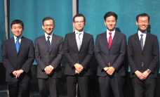 ユーキャン宅建士講師陣